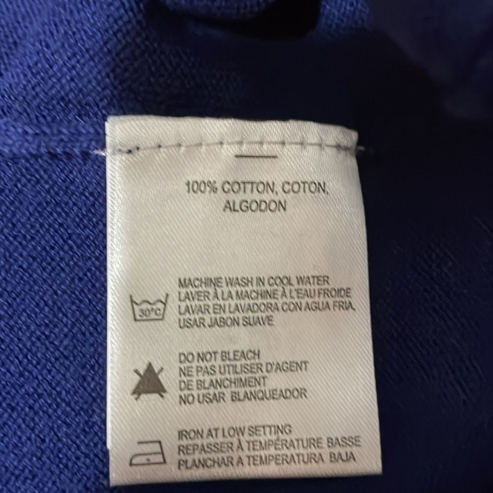 Report Collection V-Neck Knit Sweater - Picture 7 of 8